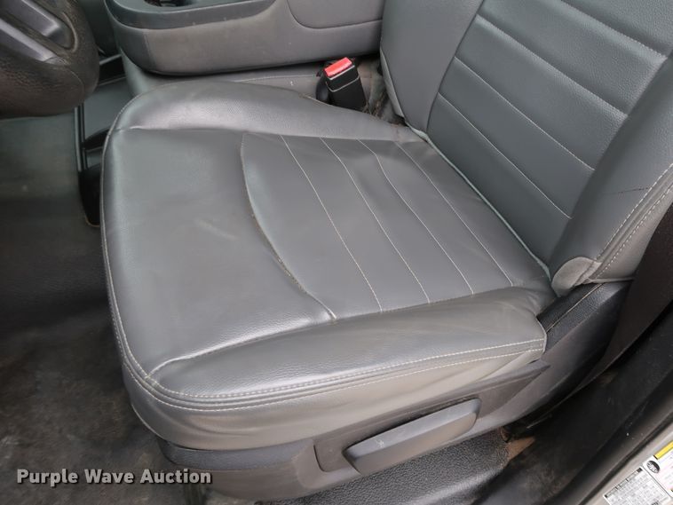 image for item DK3531 2013 Dodge Ram 2500  Crew Cab pickup truck