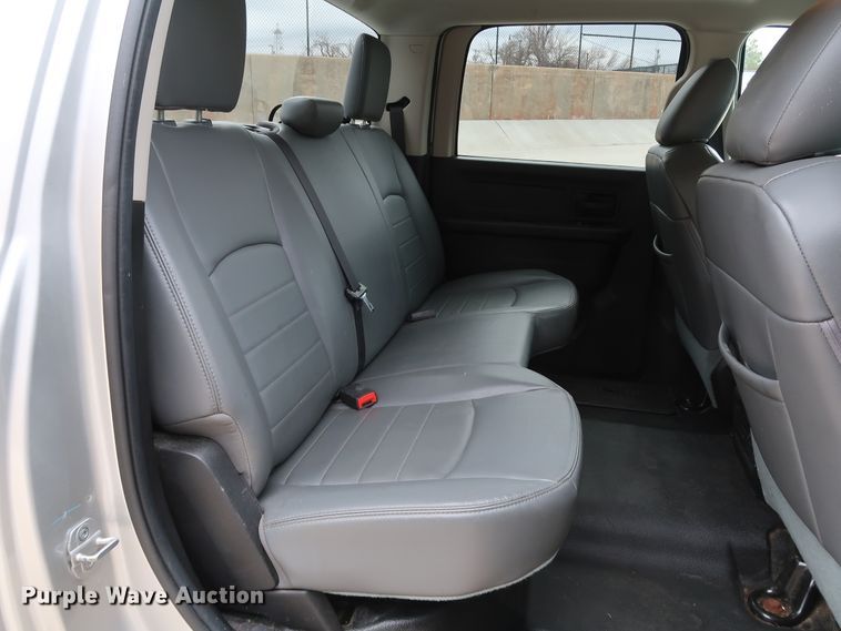 image for item DK3531 2013 Dodge Ram 2500  Crew Cab pickup truck