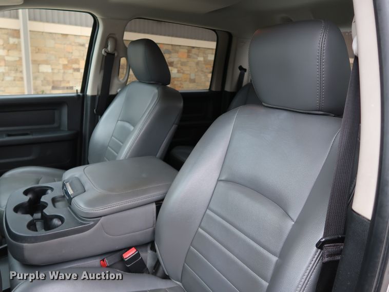 image for item DK3532 2013 Dodge Ram 2500  Crew Cab pickup truck