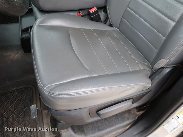 image for item DK3532 2013 Dodge Ram 2500  Crew Cab pickup truck