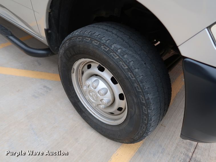 image for item DK3532 2013 Dodge Ram 2500  Crew Cab pickup truck