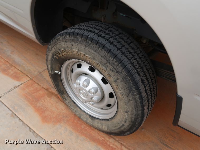 image for item DK3532 2013 Dodge Ram 2500  Crew Cab pickup truck