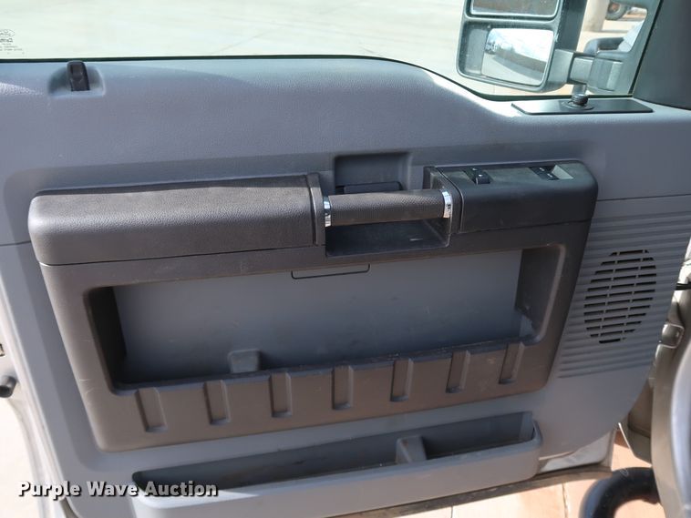 image for item DK3535 2015 Ford F250 Super Duty  SuperCab pickup truck