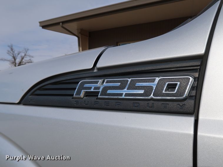 image for item DK3535 2015 Ford F250 Super Duty  SuperCab pickup truck