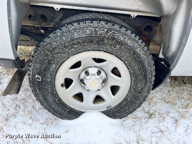 image for item DK3536 2017 Chevrolet Silverado 1500  Double Cab pickup truck