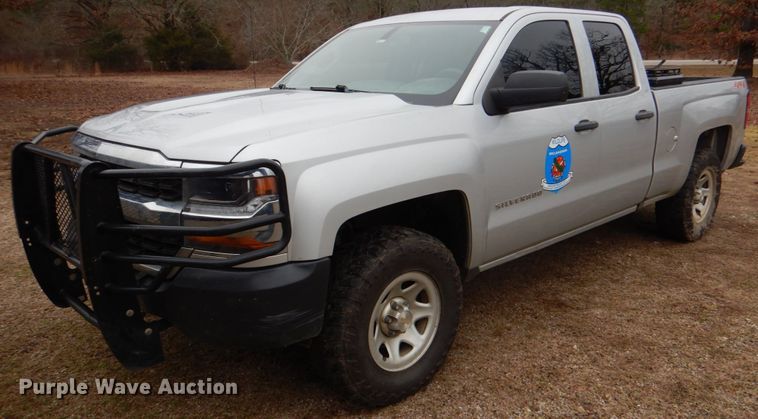 image for item DK3537 2016 Chevrolet Silverado 1500  Double Cab pickup truck