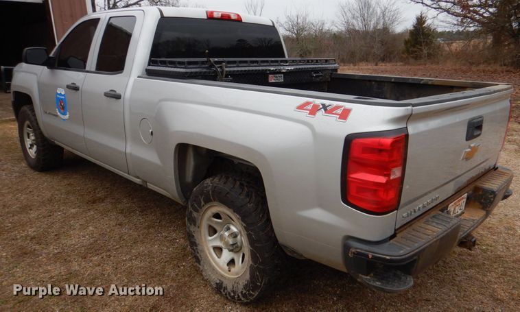 image for item DK3537 2016 Chevrolet Silverado 1500  Double Cab pickup truck