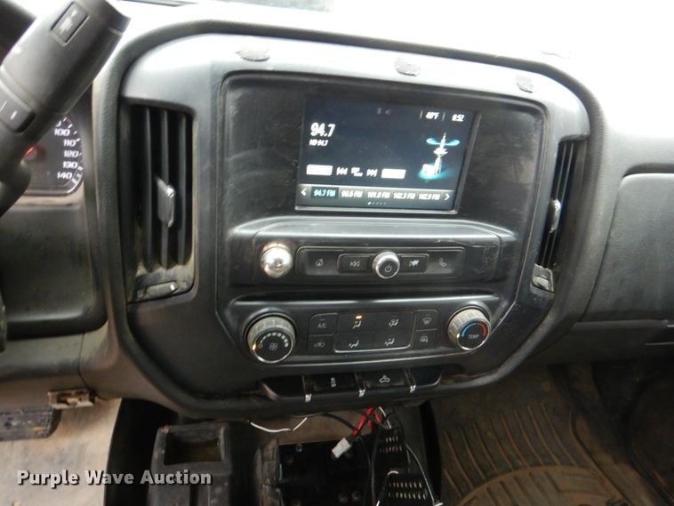 image for item DK3537 2016 Chevrolet Silverado 1500  Double Cab pickup truck