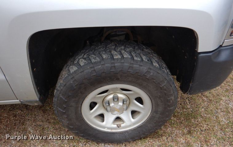 image for item DK3537 2016 Chevrolet Silverado 1500  Double Cab pickup truck