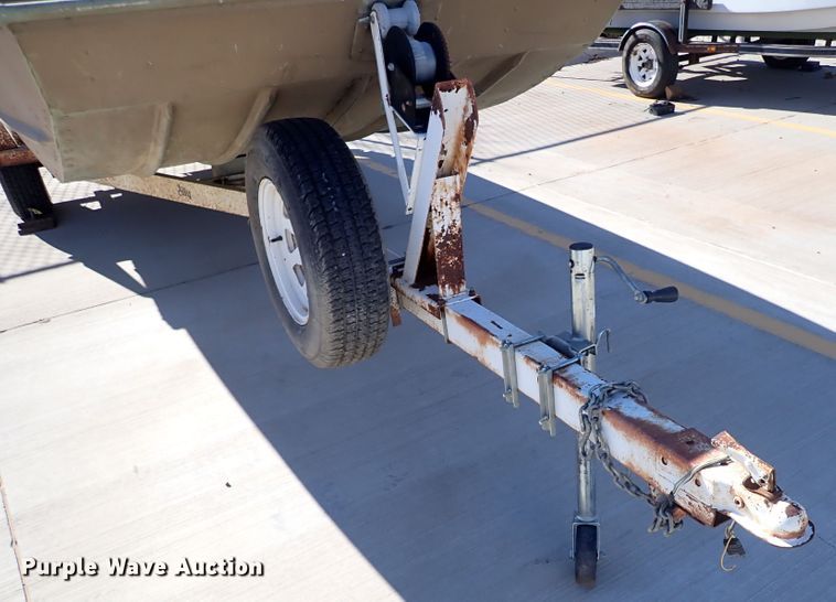 image for item DK3538 1987 Lowe Husky Jon  boat