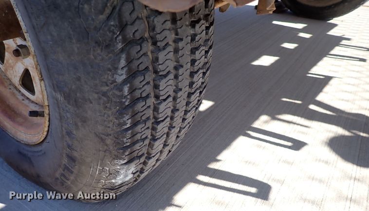 image for item DK3538 1987 Lowe Husky Jon  boat