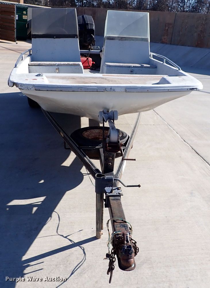 image for item DK3539 1989 Predator 160ST  boat