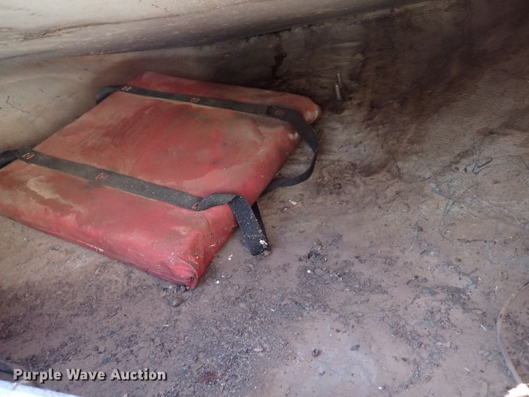 image for item DK3539 1989 Predator 160ST  boat