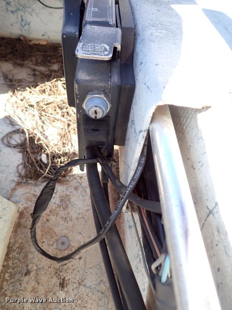 image for item DK3539 1989 Predator 160ST  boat