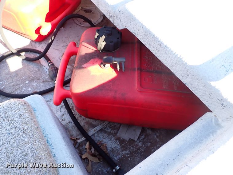 image for item DK3539 1989 Predator 160ST  boat