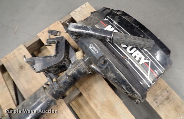 image for item DK3548 Mercury boat engine