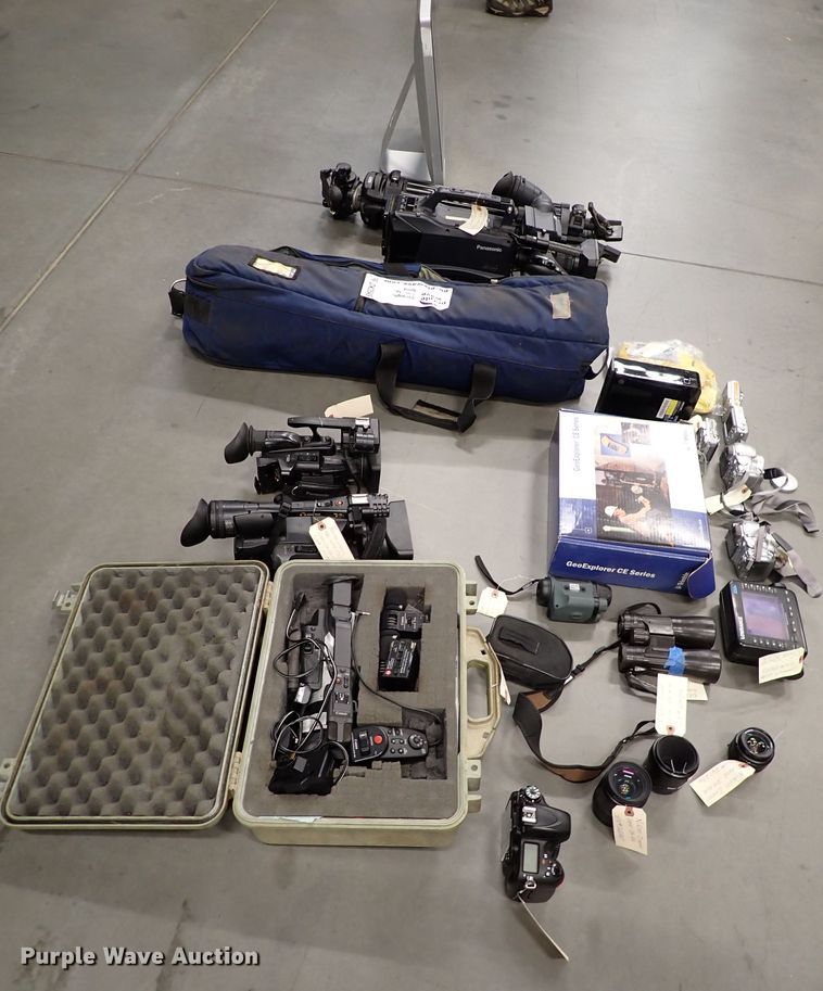 image for item DK3549 Electronics