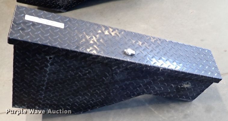 image for item HW9027 (5) side mount toolboxes