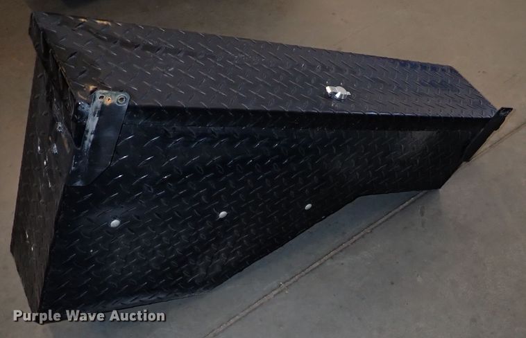 image for item HW9027 (5) side mount toolboxes