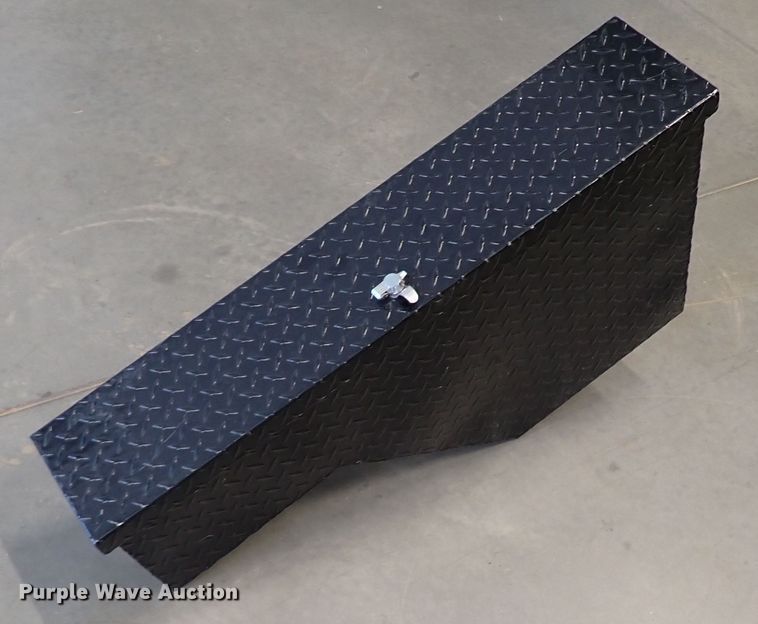 image for item HW9027 (5) side mount toolboxes