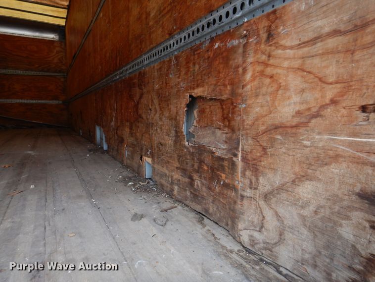 image for item DH8163 2005 Chevrolet C6500  box truck