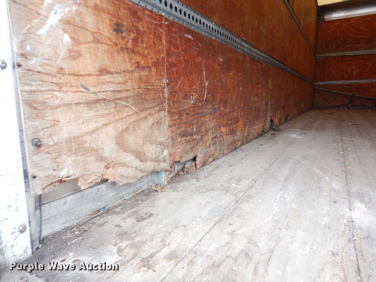 image for item DH8163 2005 Chevrolet C6500  box truck