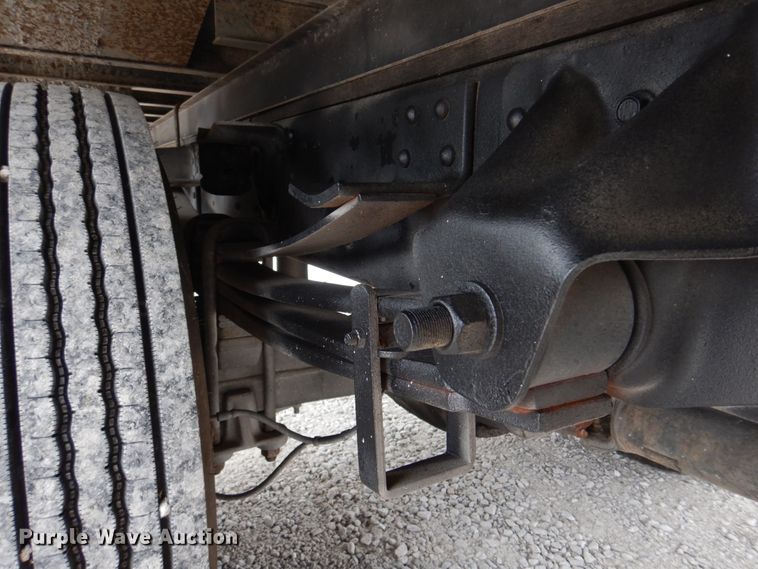 image for item DH8163 2005 Chevrolet C6500  box truck