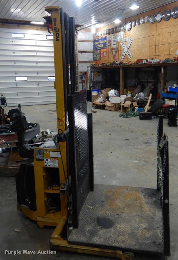 image for item DH8169 Big Joe PDBB-20-T12  order picker