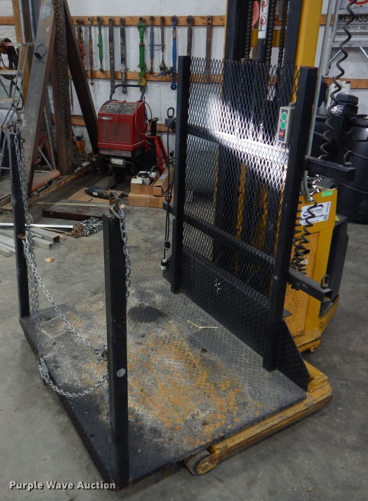 image for item DH8169 Big Joe PDBB-20-T12  order picker