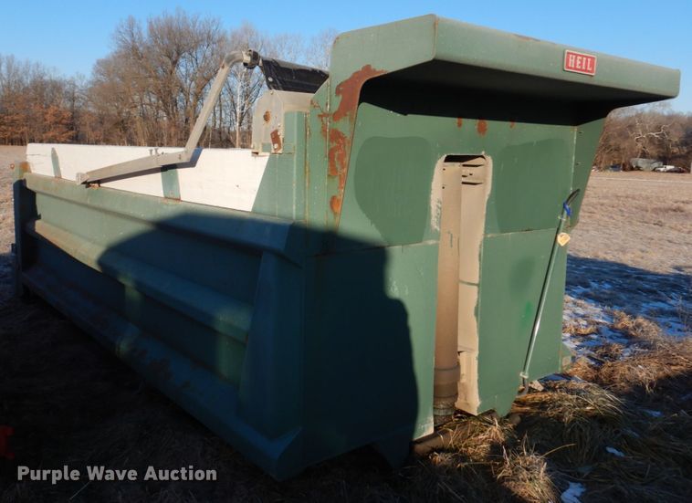 image for item DH8172 Heil HPT31615YD16  dump bed
