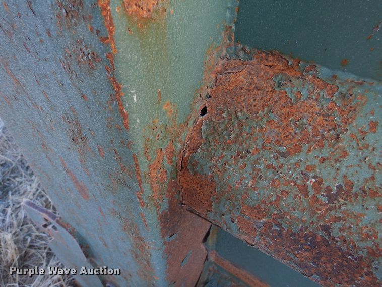 image for item DH8172 Heil HPT31615YD16  dump bed