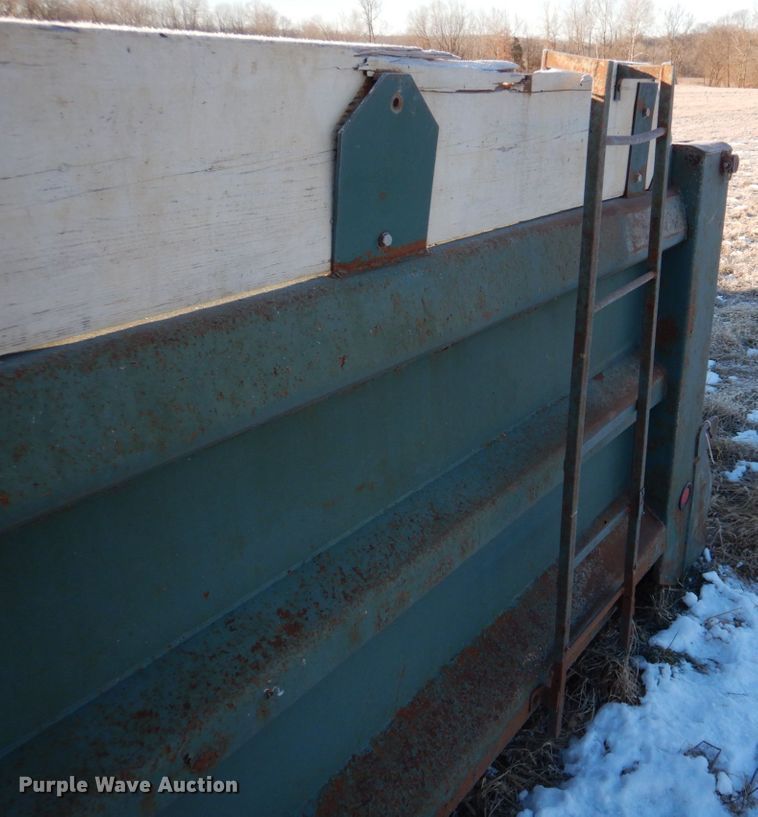image for item DH8172 Heil HPT31615YD16  dump bed