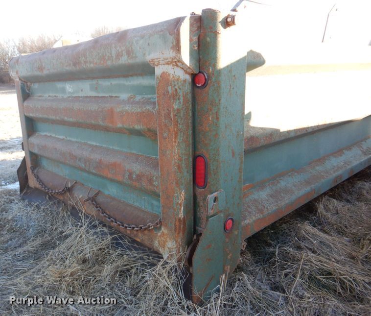 image for item DH8172 Heil HPT31615YD16  dump bed