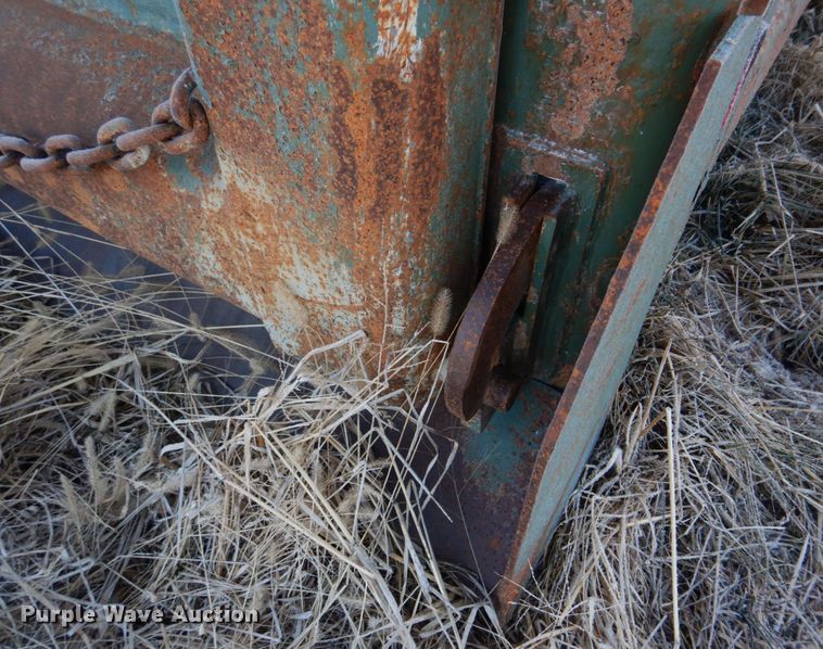 image for item DH8172 Heil HPT31615YD16  dump bed