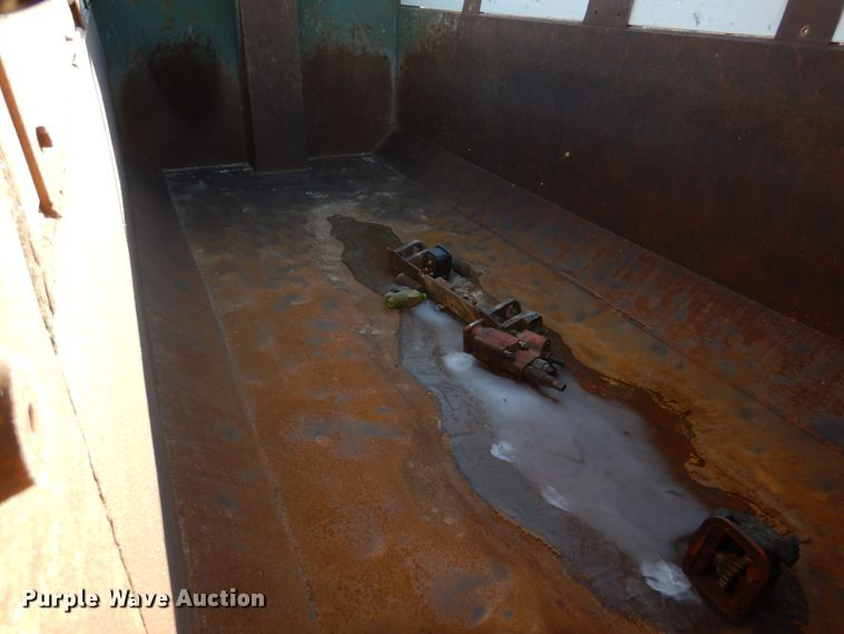 image for item DH8172 Heil HPT31615YD16  dump bed