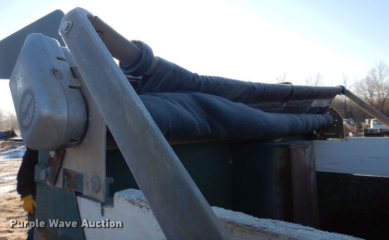 image for item DH8172 Heil HPT31615YD16  dump bed