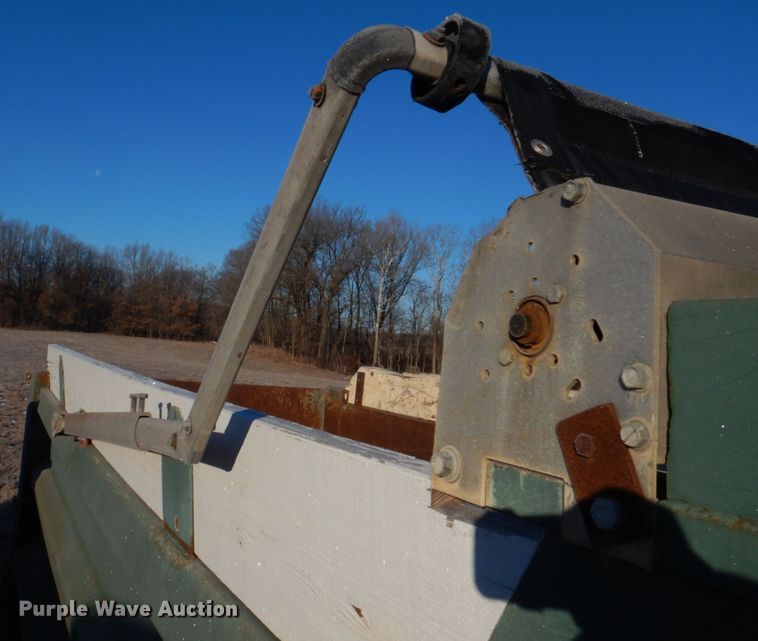 image for item DH8172 Heil HPT31615YD16  dump bed