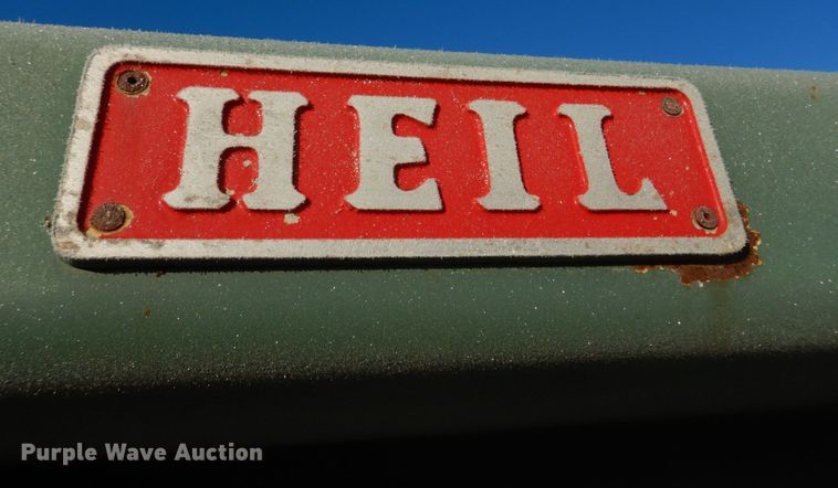 image for item DH8172 Heil HPT31615YD16  dump bed