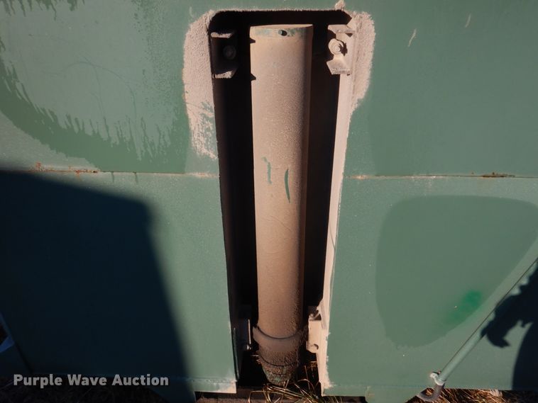 image for item DH8172 Heil HPT31615YD16  dump bed