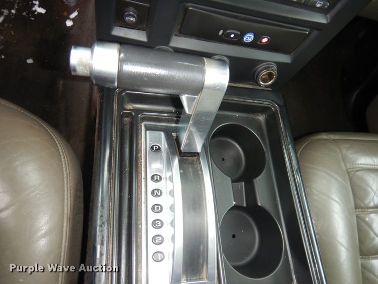 image for item DH8829 2005 Hummer H2  SUV