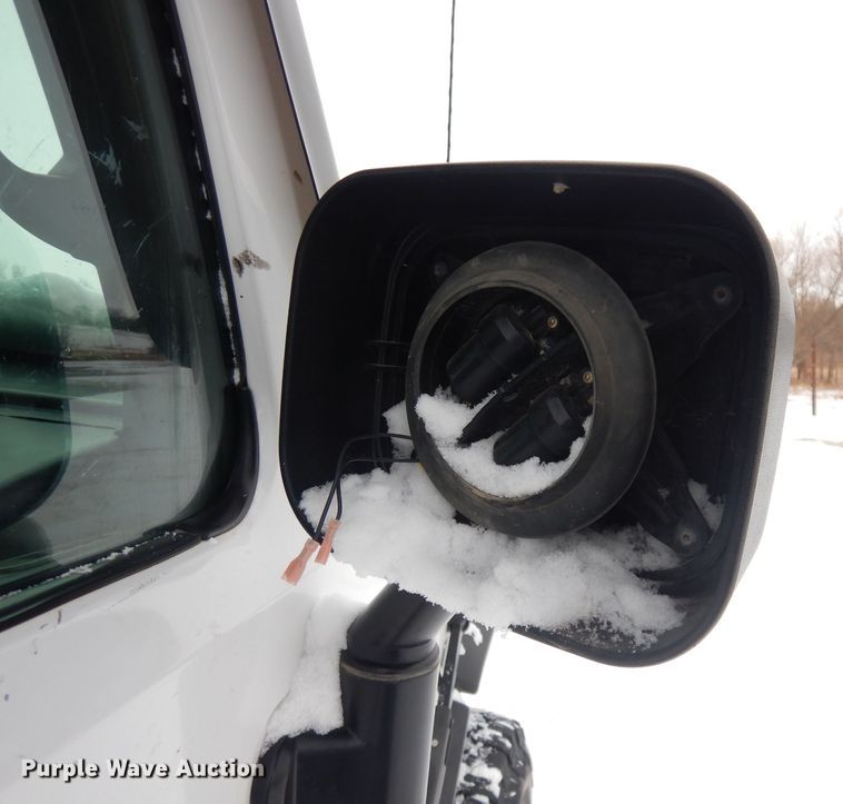 image for item DH8829 2005 Hummer H2  SUV