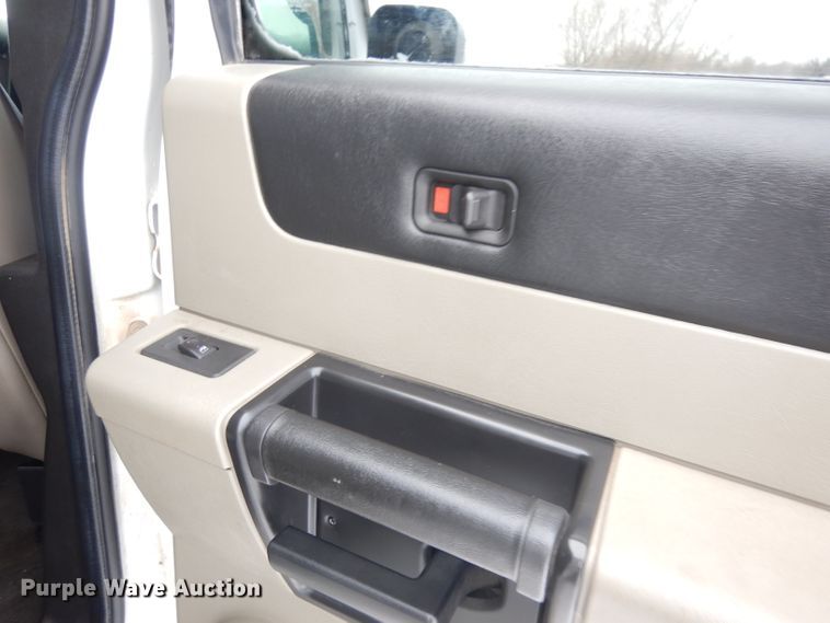 image for item DH8829 2005 Hummer H2  SUV