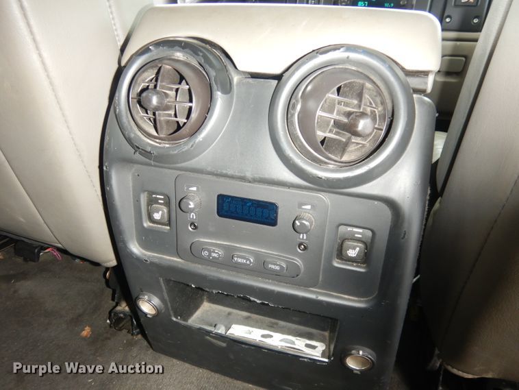 image for item DH8829 2005 Hummer H2  SUV