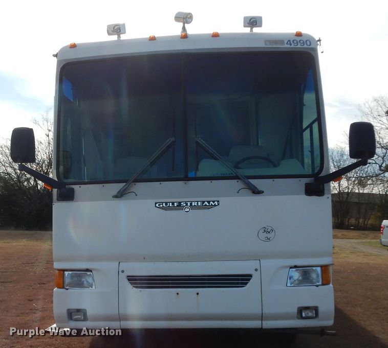 image for item DI8629 1998 Gulf Stream Spartan  RV