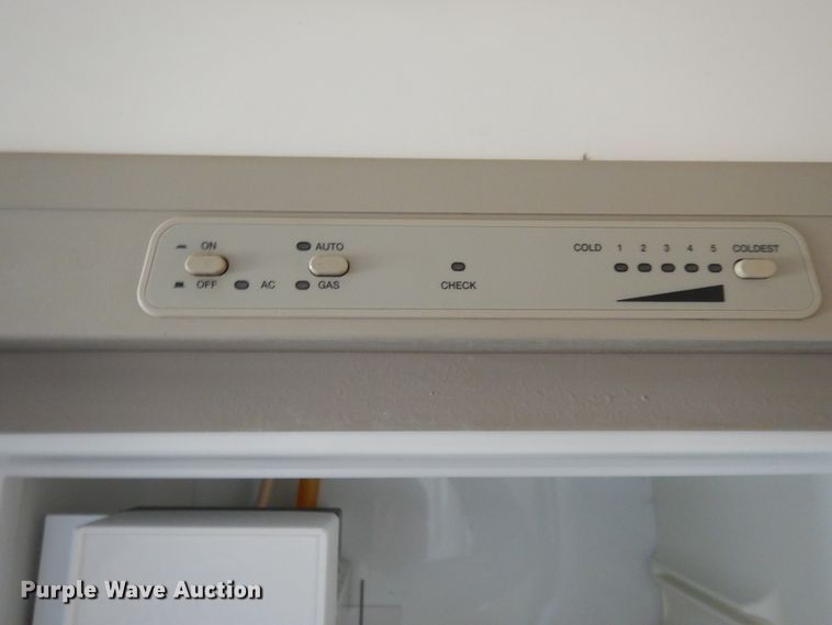 image for item DI8629 1998 Gulf Stream Spartan  RV