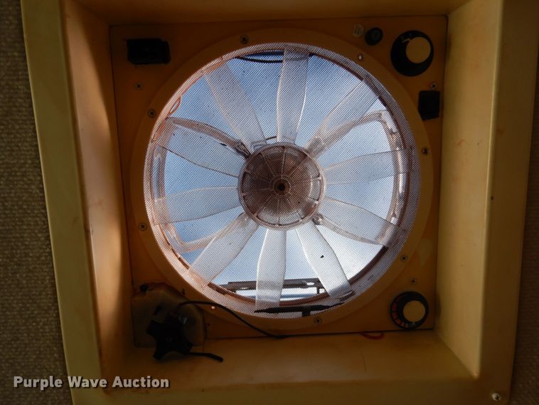 image for item DI8629 1998 Gulf Stream Spartan  RV