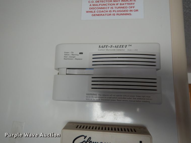 image for item DI8629 1998 Gulf Stream Spartan  RV