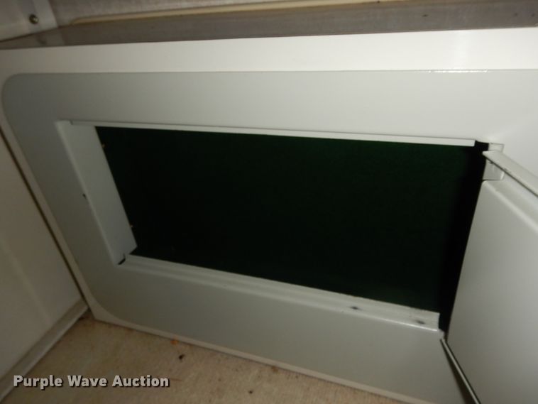 image for item DI8629 1998 Gulf Stream Spartan  RV