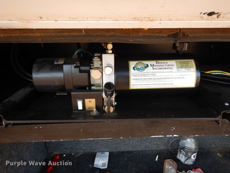 image for item DI8629 1998 Gulf Stream Spartan  RV