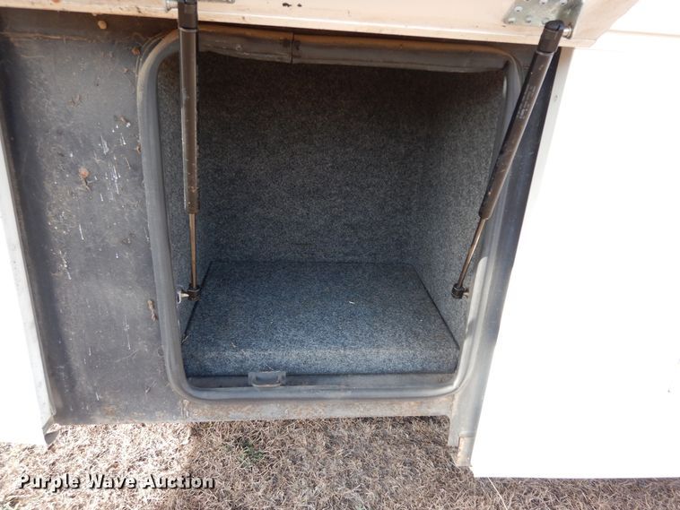 image for item DI8629 1998 Gulf Stream Spartan  RV